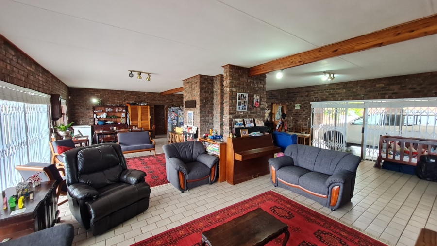 5 Bedroom Property for Sale in Dana Bay Western Cape